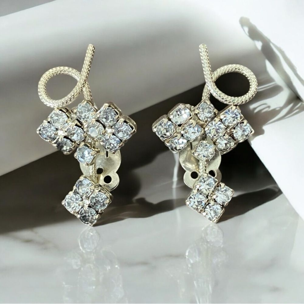 Vintage Silver Crystal Cluster Earrings – Elegant Statement Drops